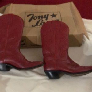 Red Tony Lama Boots still in great shape! Been worn a few time. Smell like boots